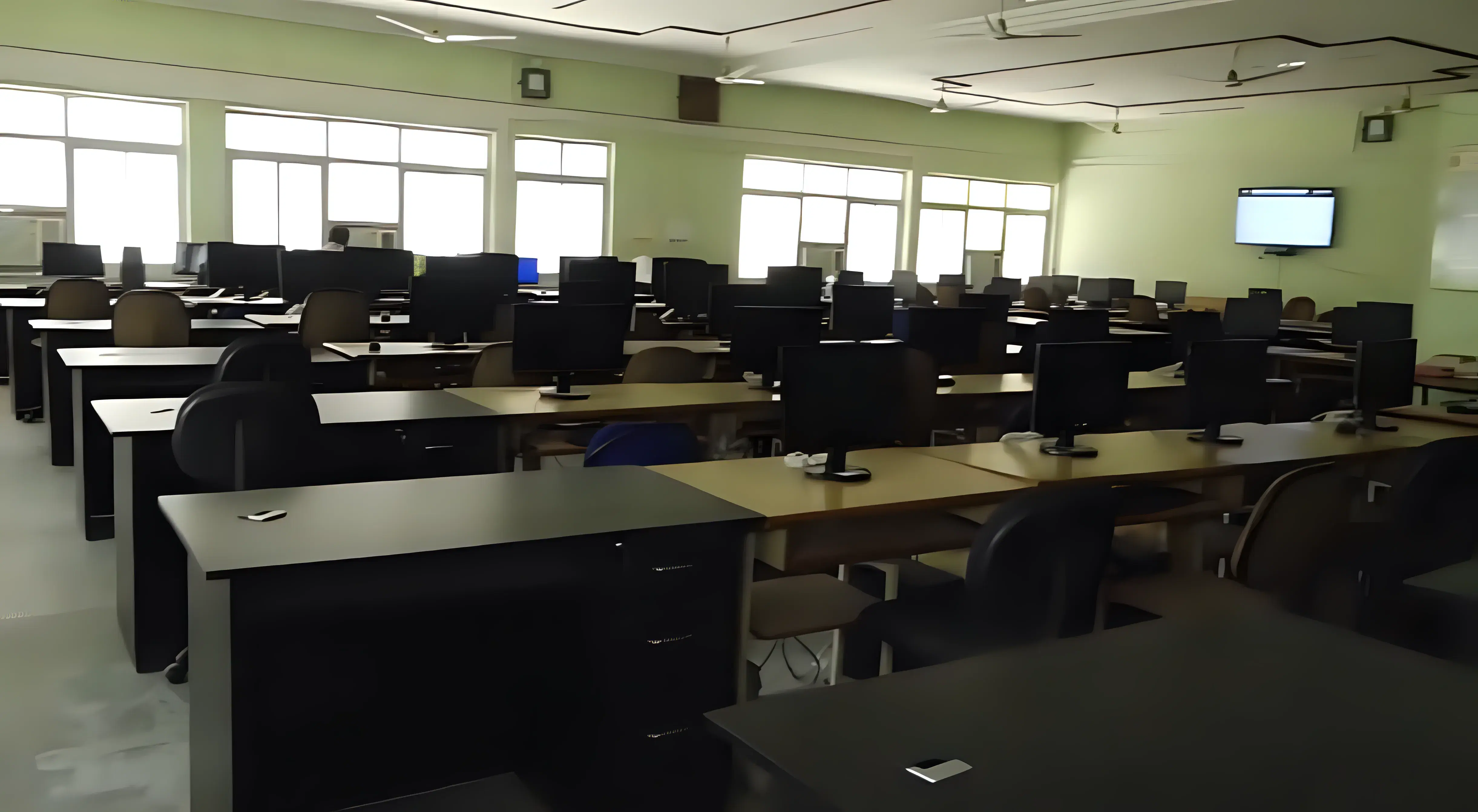 Uttar Pradesh Textile Technology Institute Kanpur Facilities photo 5